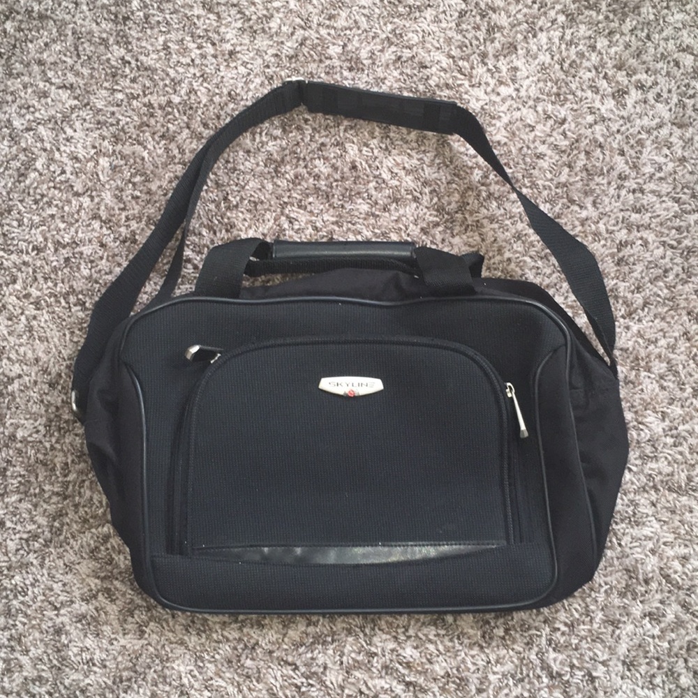 Skyline Black Travel Tote Bag